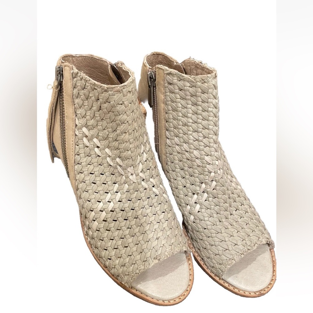 Sam Edelman Cooper Beige Leather Woven Block Heel Booties Women’s Sz 7.5 US